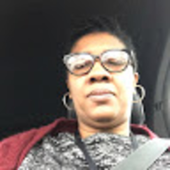 Meet your Posher, Ladawnya - Picture 1 of 1